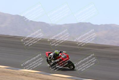 media/Apr-10-2022-SoCal Trackdays (Sun) [[f104b12566]]/Bowl (11am)/